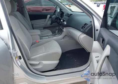 2012 Toyota Highlander Se из США, поврежденный, VIN 5TDZK3EH1CS052059